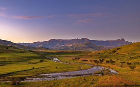 Hlalanathi Drakensberg Resort